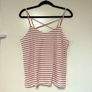 Universal Thread size‎ Medium Stripes Tank Top